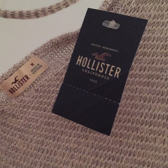 NWT Hollister top - Picture 6 of 7